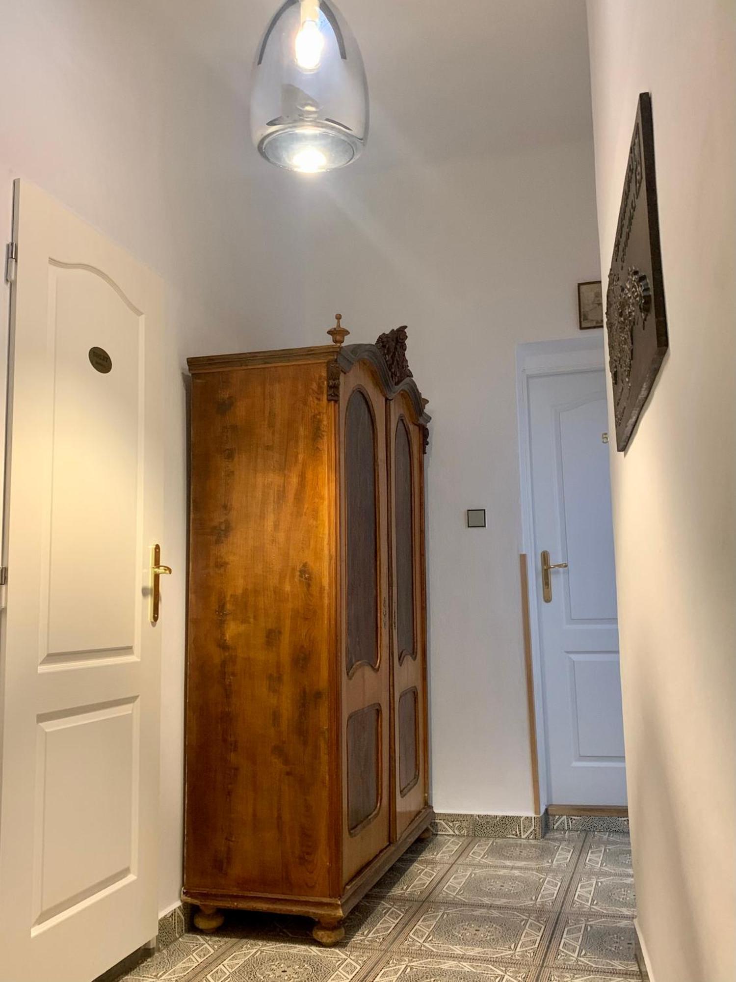 Boutique Apartments U Rolanda, Mikulasske Namesti Znojmo Exterior foto