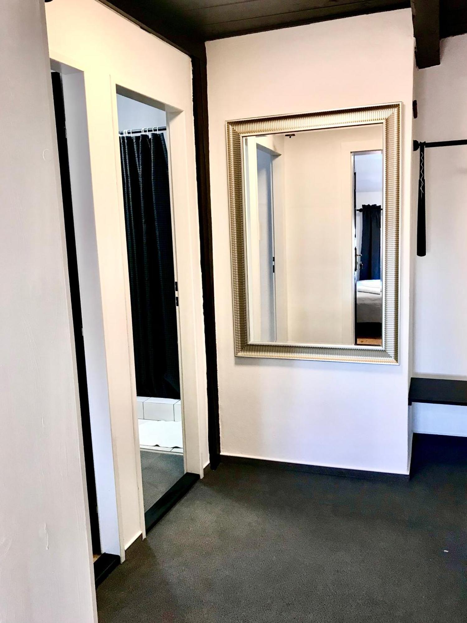 Boutique Apartments U Rolanda, Mikulasske Namesti Znojmo Cameră foto