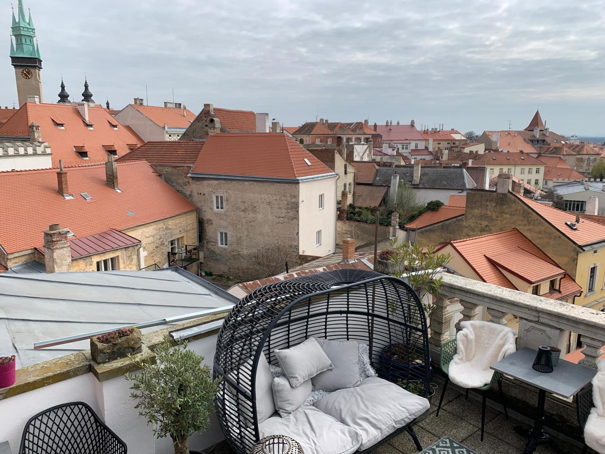 Boutique Apartments U Rolanda, Mikulasske Namesti Znojmo Exterior foto